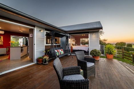 Photo of property in The Woolshed, 15d Omarunui Road, Waiohiki, Napier, 4183