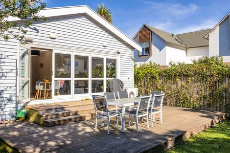 Photo of property in 39 Walpole Street, Waltham, Christchurch, 8023