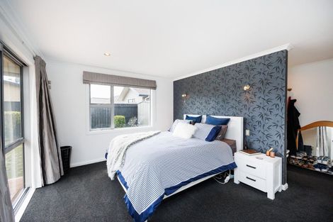 Photo of property in 5 Morocco Terrace, Kelvin Grove, Palmerston North, 4414