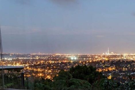 Photo of property in 39 Tawini Road, Titirangi, Auckland, 0604