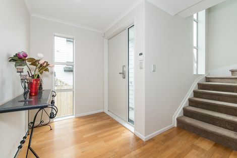 Photo of property in 102a San Marino Drive West, Henderson, Auckland, 0612