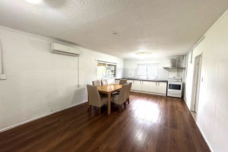 Photo of property in 26 Cyclarama Crescent, Massey, Auckland, 0614