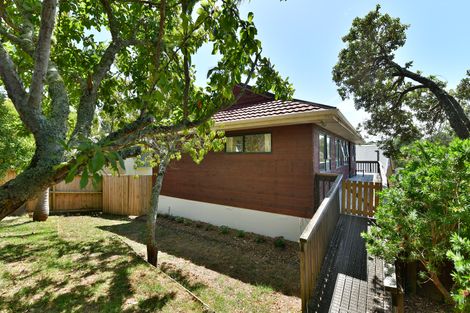 Photo of property in 360a Whangaparaoa Road, Stanmore Bay, Whangaparaoa, 0932