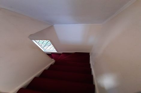 Photo of property in 32 Landscape Road, Mount Eden, Auckland, 1024