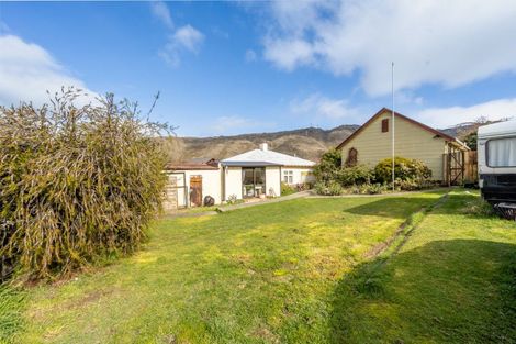 Photo of property in 14 Naylor Street, Clyde, 9330