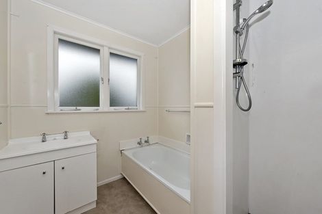 Photo of property in 40 Nevada Road, Silverdale, Hamilton, 3216