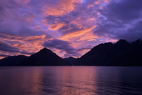 Photo of property in 6 Soudley Court, Jacks Point, Queenstown, 9371