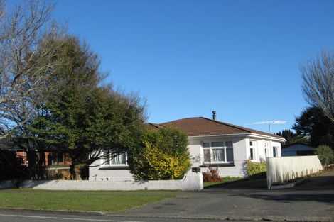 Photo of property in 92 Windsor Street, Windsor, Invercargill, 9810