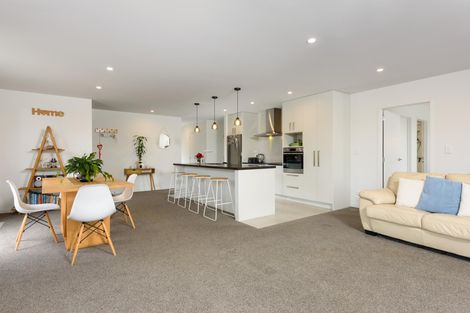 Photo of property in 4 Teachers Court, Papamoa Beach, Papamoa, 3118