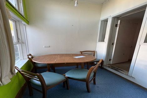 Photo of property in 4 Levy Street, Mount Victoria, Wellington, 6011