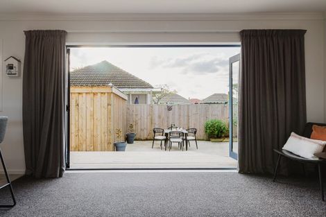 Photo of property in 7 Humber Street, Roslyn, Palmerston North, 4414