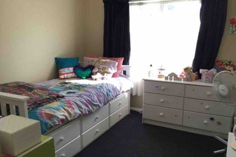 Photo of property in 11 Laws Place, Pirimai, Napier, 4112