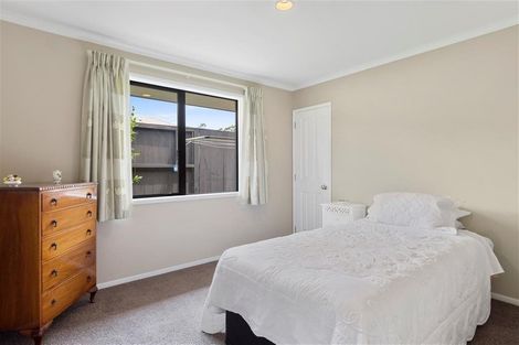 Photo of property in 24 Redhaven Place, Bethlehem, Tauranga, 3110