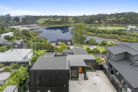 Photo of property in 115 Kaipara Portage Road, Riverhead, 0820