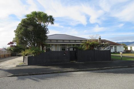 Photo of property in 141 Derby Street, Westport, 7825