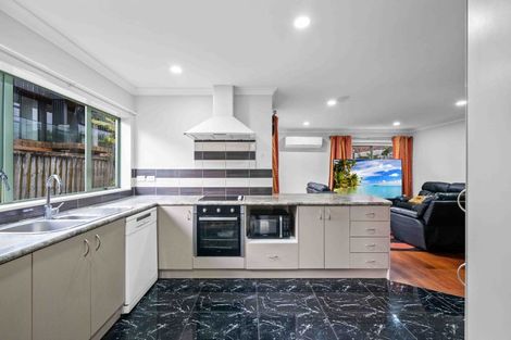 Photo of property in 20a Glenside Avenue, Pakuranga, Auckland, 2010