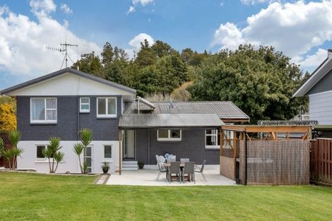 Photo of property in 18 Parkland Crescent, Terrace End, Palmerston North, 4410