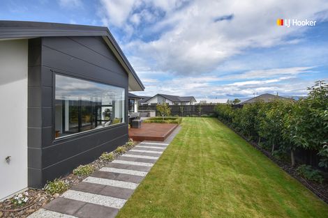 Photo of property in 10 Kinloch Place, Mosgiel, 9024