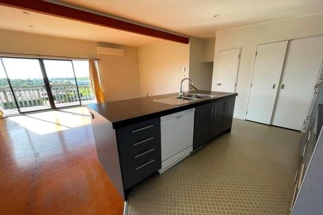 Photo of property in 7 Tavern Road, Silverdale, 0932