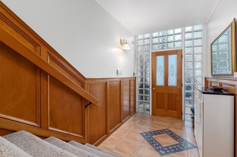 Photo of property in 10 Oban Road, Browns Bay, Auckland, 0630