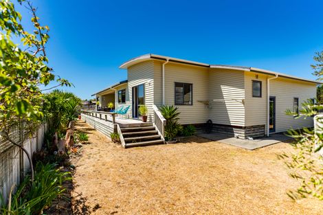 Photo of property in 5 Spinifex Road, Mangawhai Heads, Mangawhai, 0505