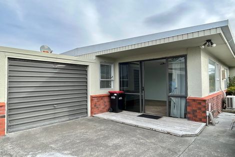 Photo of property in 2/40 The Esplanade, Westshore, Napier, 4110