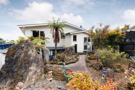 Photo of property in 34 Pinedale Parade, Milson, Palmerston North, 4414
