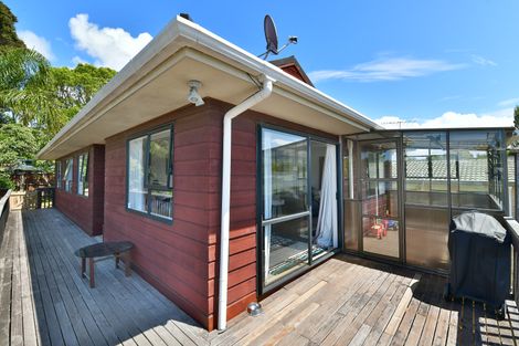 Photo of property in 360a Whangaparaoa Road, Stanmore Bay, Whangaparaoa, 0932
