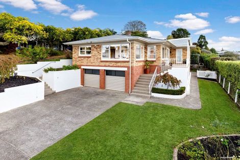 Photo of property in 21 Anzac Road, Pukekohe, 2120