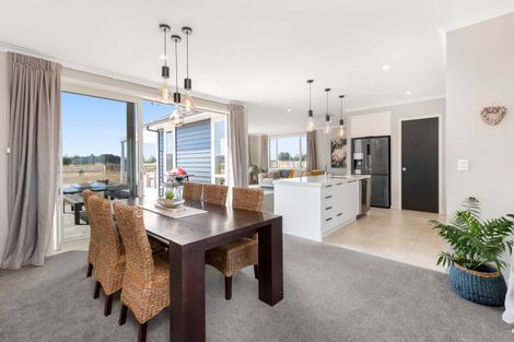 Photo of property in 6 Diane Place, Te Kowhai, Hamilton, 3288