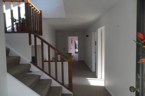 Photo of property in 7 Hurworth Grove, Waikanae, 5036