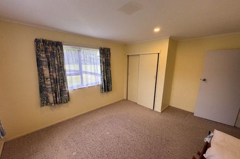 Photo of property in 21 Hartford Crescent, Totara Park, Upper Hutt, 5018