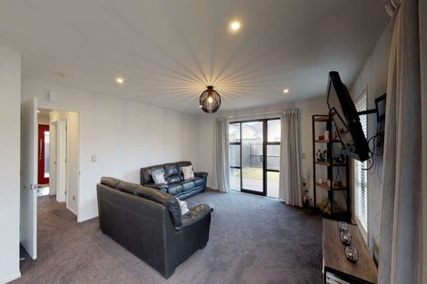 Photo of property in 18 Maka Lane, Halswell, Christchurch, 8025