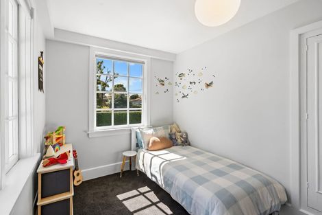 Photo of property in 4 Burnbrae Street, Saint Martins, Christchurch, 8022