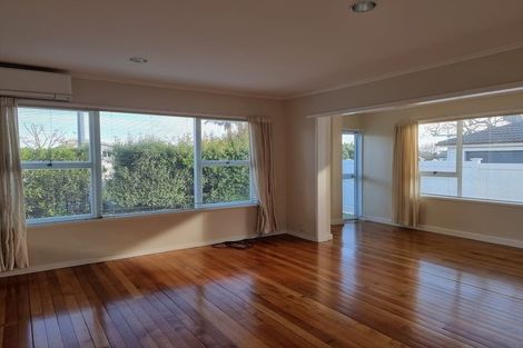 Photo of property in 1/221 Hurstmere Road, Takapuna, Auckland, 0622