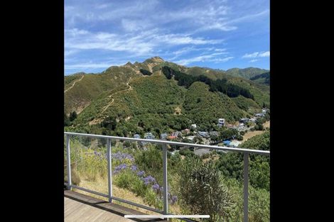 Photo of property in 59a Frobisher Street, Island Bay, Wellington, 6023