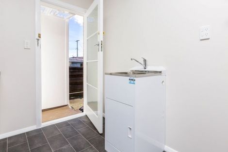 Photo of property in 76b Seddon Street, Wallaceville, Upper Hutt, 5018