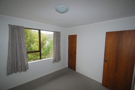 Photo of property in 38 Gaya Grove, Ngaio, Wellington, 6035