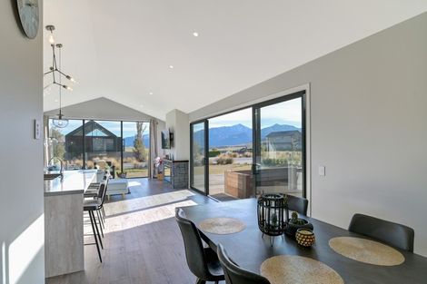 Photo of property in 19 Glenfiddich Road, Jacks Point, Queenstown, 9371