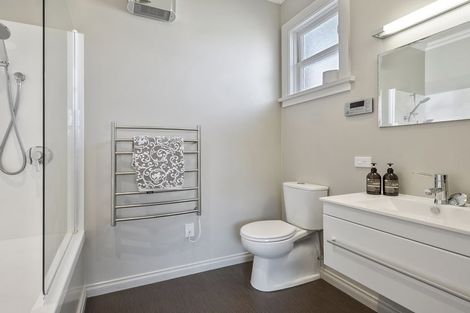 Photo of property in 165 Surrey Street, Saint Clair, Dunedin, 9012