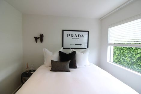 Photo of property in 1/2 Holiday Road, Milford, Auckland, 0620