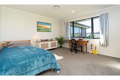 Photo of property in 1 Fernbird Grove, Kerikeri, 0294