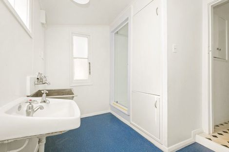 Photo of property in 20 Chilka Street, Berhampore, Wellington, 6023