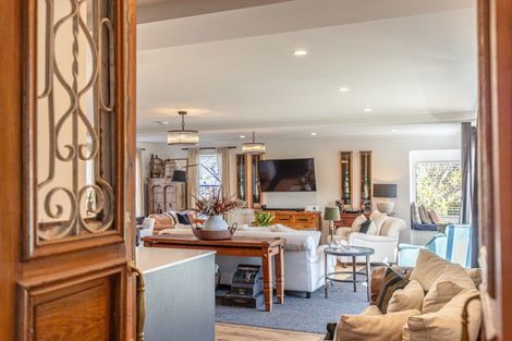 Photo of property in 11 D'arcy Road, Bastia Hill, Whanganui, 4500