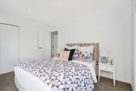 Photo of property in 1/27 Waitemata Road, Hauraki, Auckland, 0622