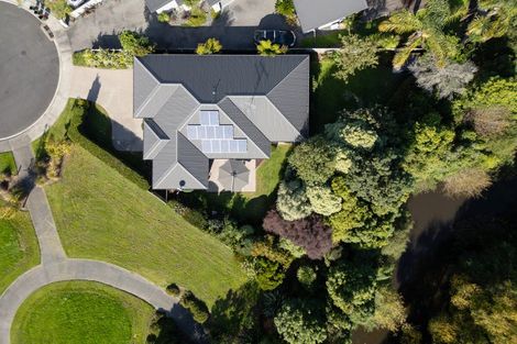 Photo of property in 18 Azure Place, Huntington, Hamilton, 3210