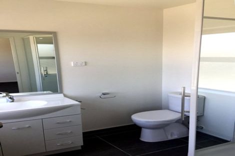 Photo of property in 15 Aviation Street, Takanini, 2112