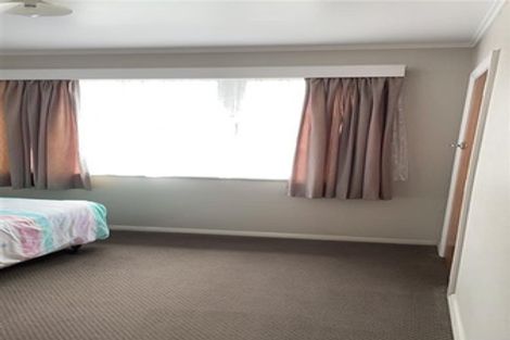 Photo of property in 37 Mcannalley Street, Manurewa East, Auckland, 2102
