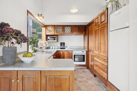 Photo of property in 8 Cliff Road, Tasman, Upper Moutere, 7173