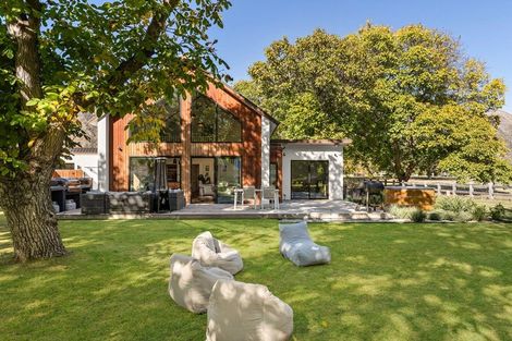Photo of property in 13-13a Quarry Place, Lake Hayes, Queenstown, 9304